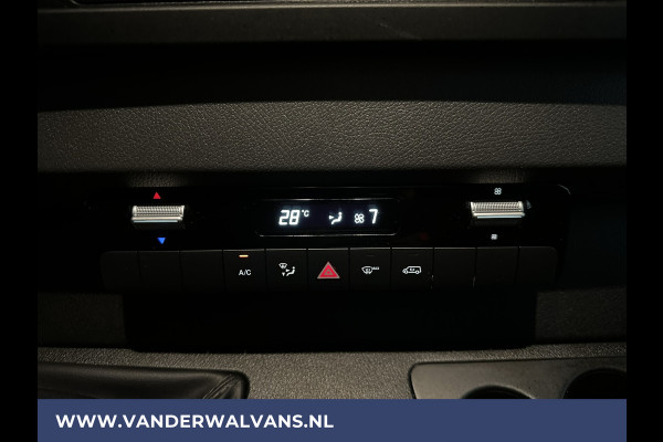 Mercedes-Benz Sprinter 314 CDI Bakwagen 4.4m lang Laadklep Zijdeur 1025kg Laadvermogen Euro6 Airco | Camera Apple carplay, Android auto
