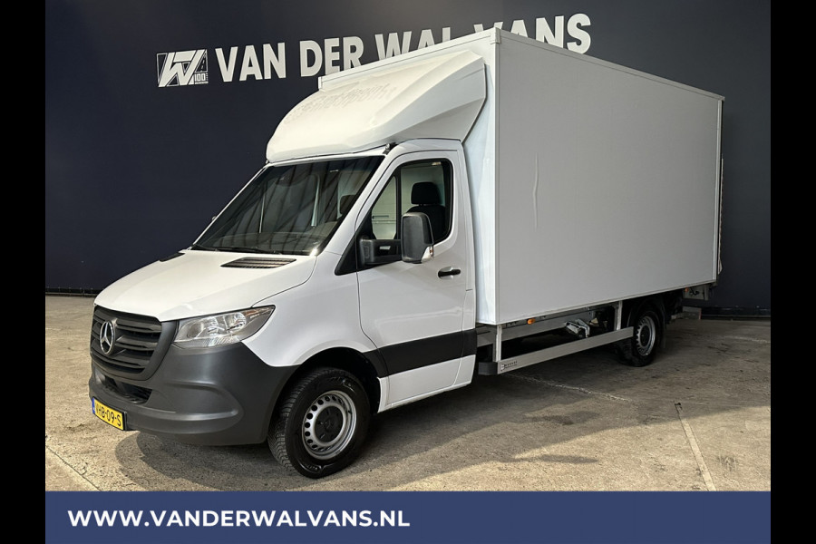 Mercedes-Benz Sprinter 314 CDI Bakwagen 4.4m lang Laadklep Zijdeur 1025kg Laadvermogen Euro6 Airco | Camera Apple carplay, Android auto