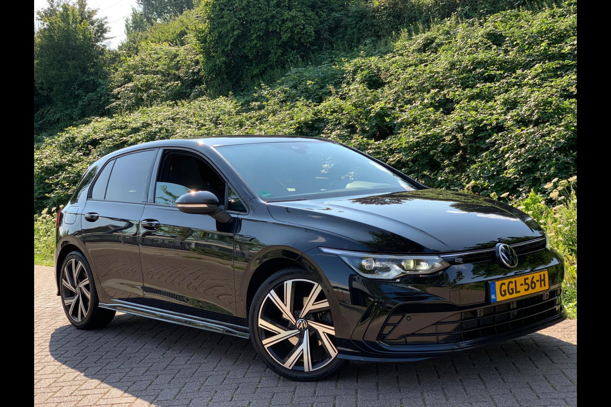 Volkswagen Golf 1.5 eTSI R-Line |KEYLESS|ACC|DCC|IQ|18''|20 Volkswagen Golf 1.5 eTSI R-Line |KEYLESS|ACC|DCC|IQ|18''|20