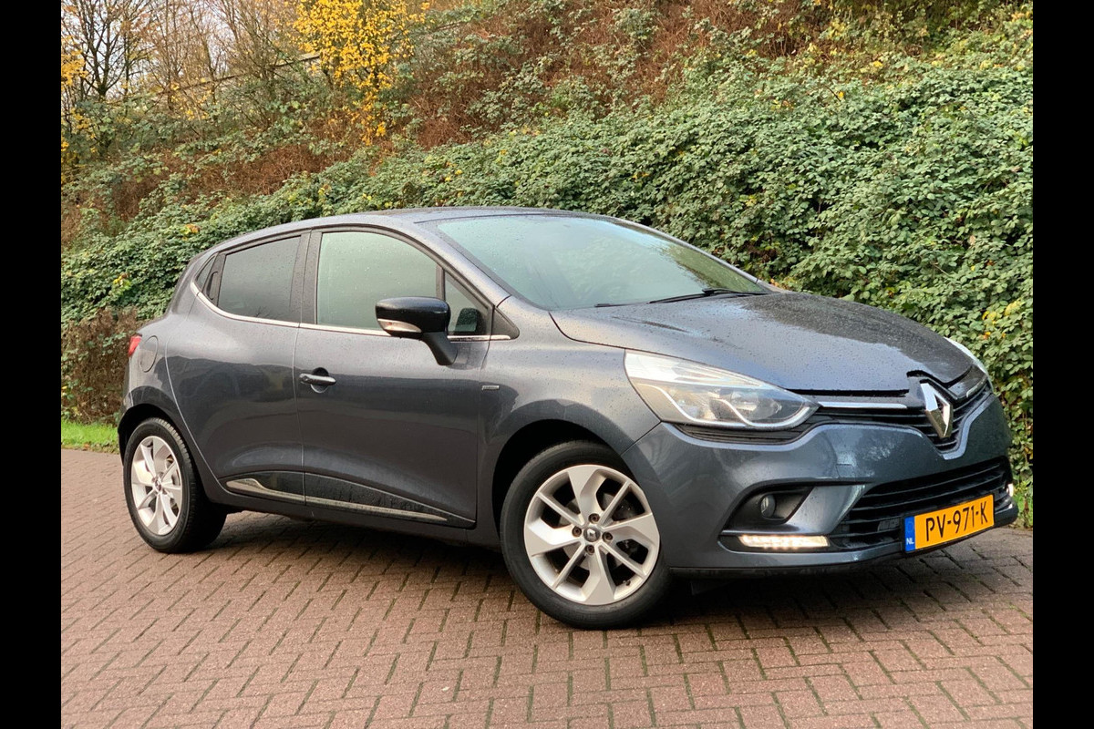 Renault Clio 1.5 dCi Ecoleader Limited 2017 98DKM ! LUXE UITV. GARANTIE ! Renault Clio 1.5 dCi Ecoleader Limited 2017 98DKM ! LUXE UITV. GARANTIE !