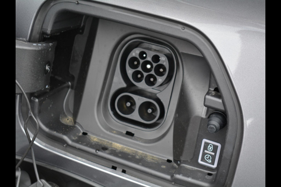 Citroën ë-C3 Max 113pk 44 kWh | Direct Leverbaar | Boordlader 11kW - 3 fasen |