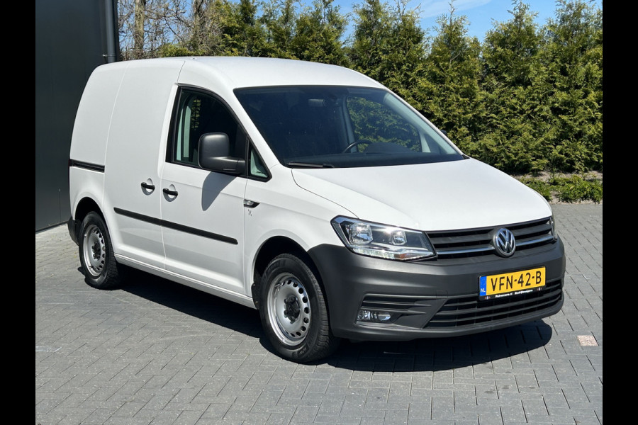 Volkswagen Caddy 2.0 TDI COMFORTLINE EURO 6 / L1H1 / 1e EIG. / INRICHTING / AIRCO / CRUISE / NAVI / TREKHAAK