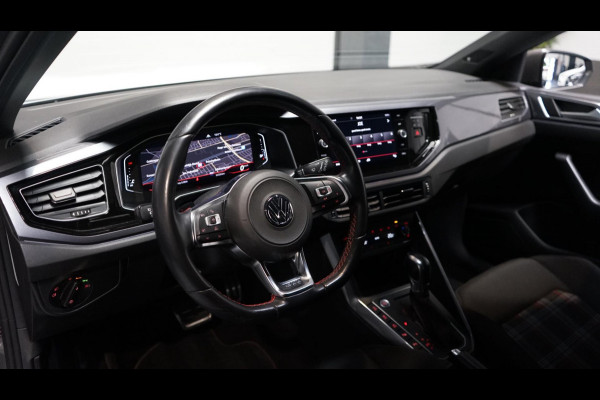 Volkswagen Polo 2.0 TSI GTI AUTOMAAT-ACC-BEATS-CAMERA-KEYLESS-LED-MODE-NAVIGATIE-VIRTUEEL