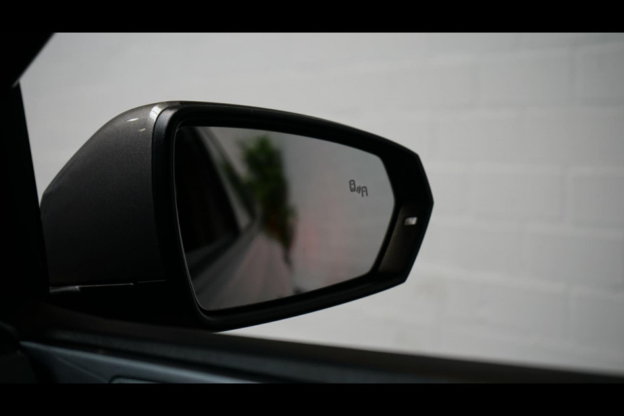 Volkswagen Polo 2.0 TSI GTI AUTOMAAT-ACC-BEATS-CAMERA-KEYLESS-LED-MODE-NAVIGATIE-VIRTUEEL