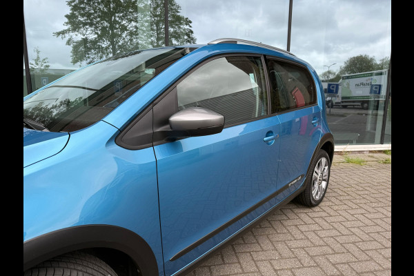 Volkswagen up! 1.0 BMT cross up! - Automaat - Airco - Winterpakket - Hoge instap