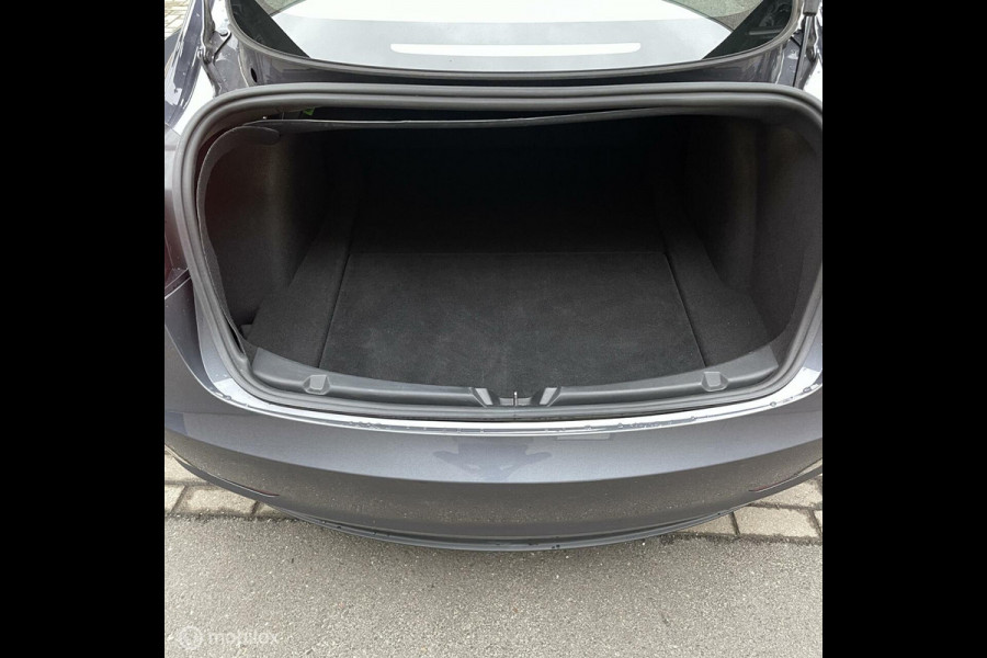 Tesla Model 3 Long Range AWD 78kWh GRIJS MMX PACK 19" VELGEN