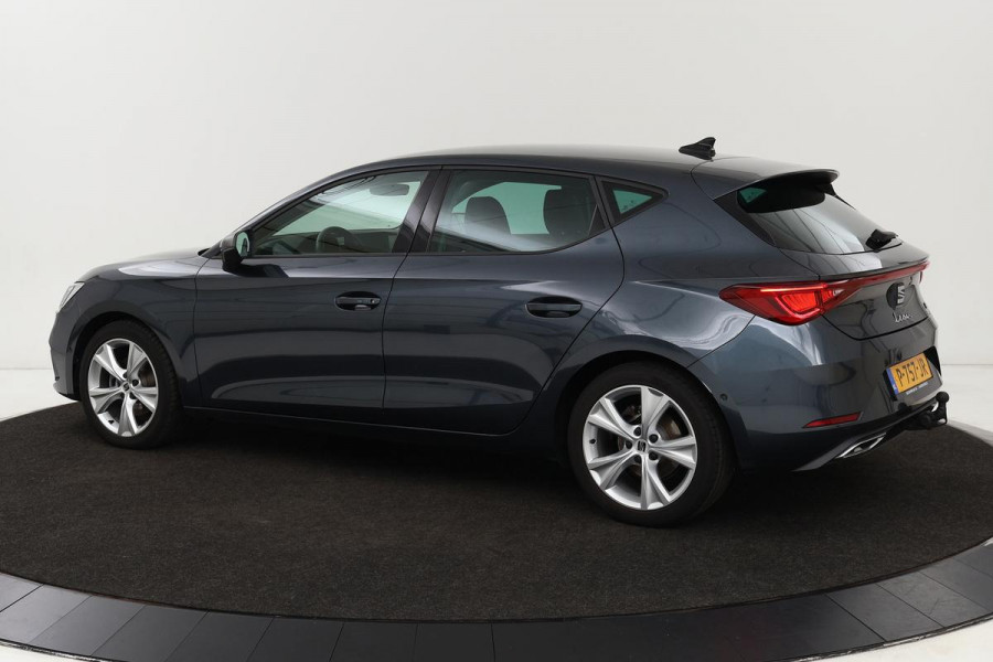 Seat Leon 1.5 eTSI FR | Stoel & stuurverwarming | Trekhaak | Carplay | Navigatie | Adaptive cruise | Sportstoelen | Full LED