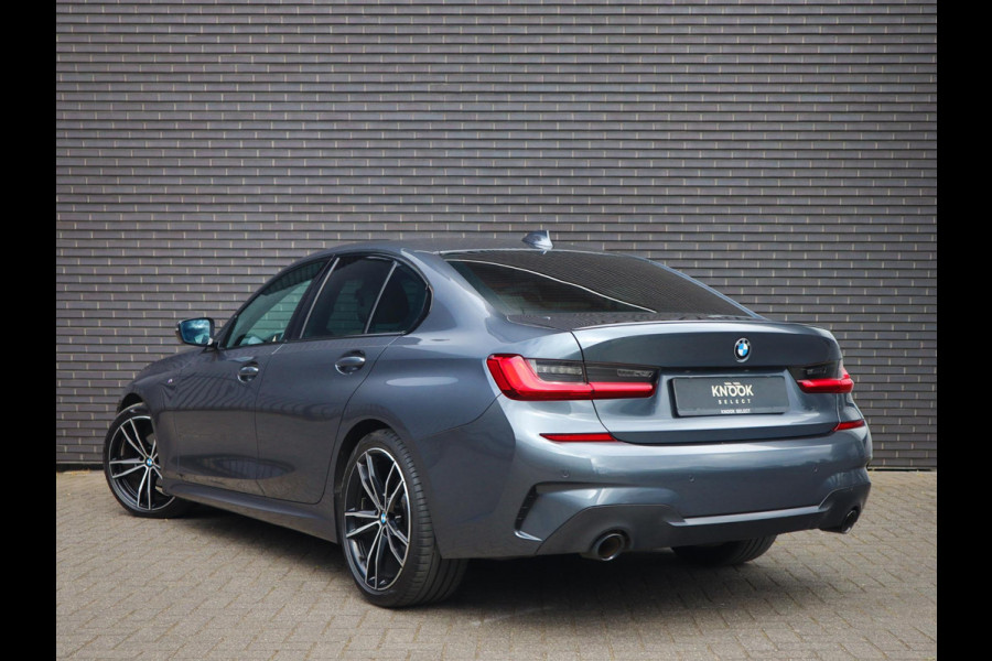 BMW 3-serie 320i High Exe. M-Sport | HUD | Leder | Sfeerverlichting |