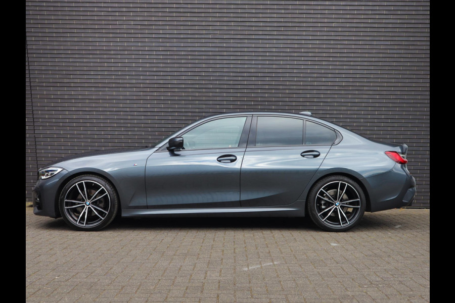 BMW 3-serie 320i High Exe. M-Sport | HUD | Leder | Sfeerverlichting |