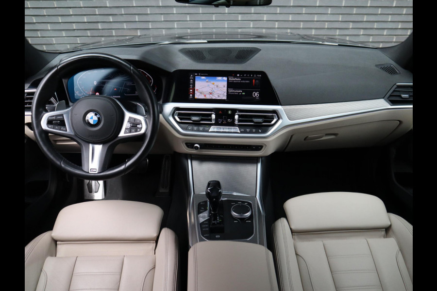 BMW 3-serie 320i High Exe. M-Sport | HUD | Leder | Sfeerverlichting |