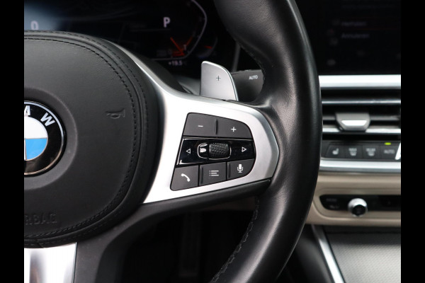 BMW 3-serie 320i High Exe. M-Sport | HUD | Leder | Sfeerverlichting |