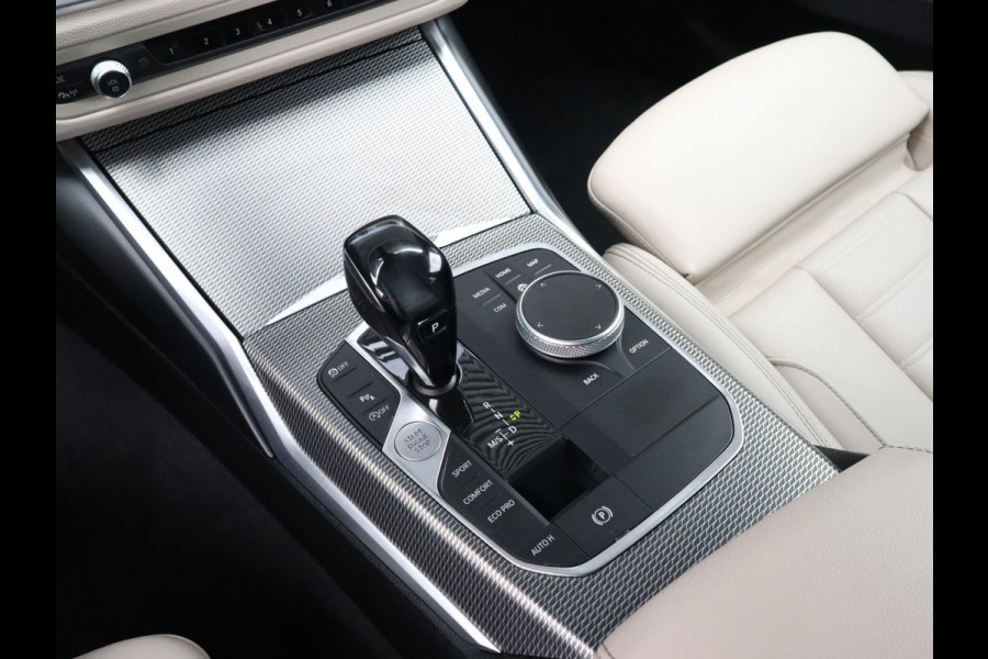 BMW 3-serie 320i High Exe. M-Sport | HUD | Leder | Sfeerverlichting |