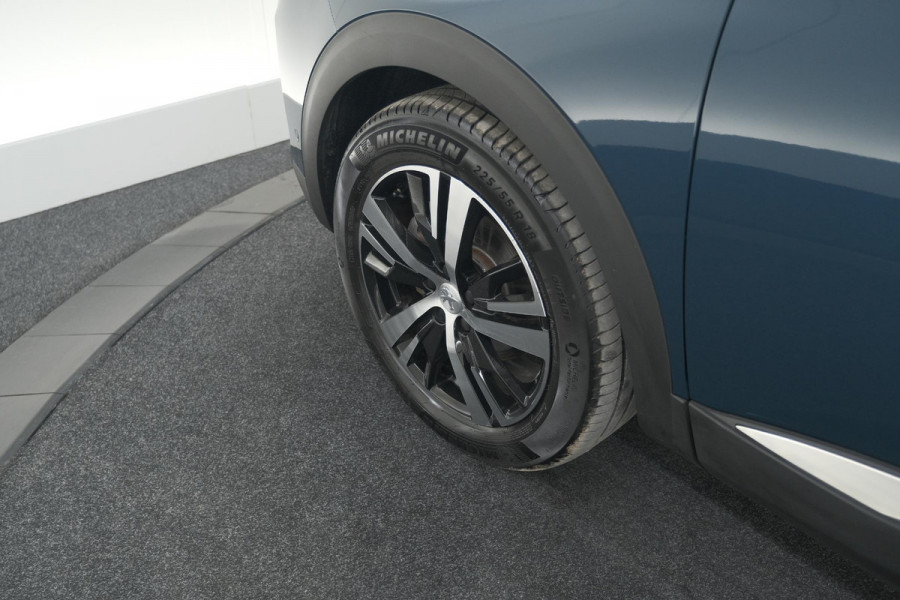Peugeot 5008 PureTech 130 GT | Camera | Adaptieve Cruise Control | Dodehoekdetectie | Navigatie