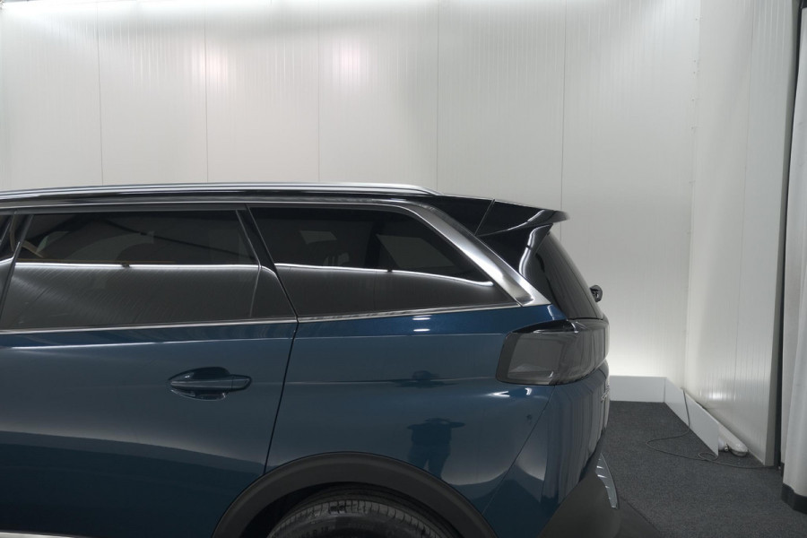 Peugeot 5008 PureTech 130 GT | Camera | Adaptieve Cruise Control | Dodehoekdetectie | Navigatie