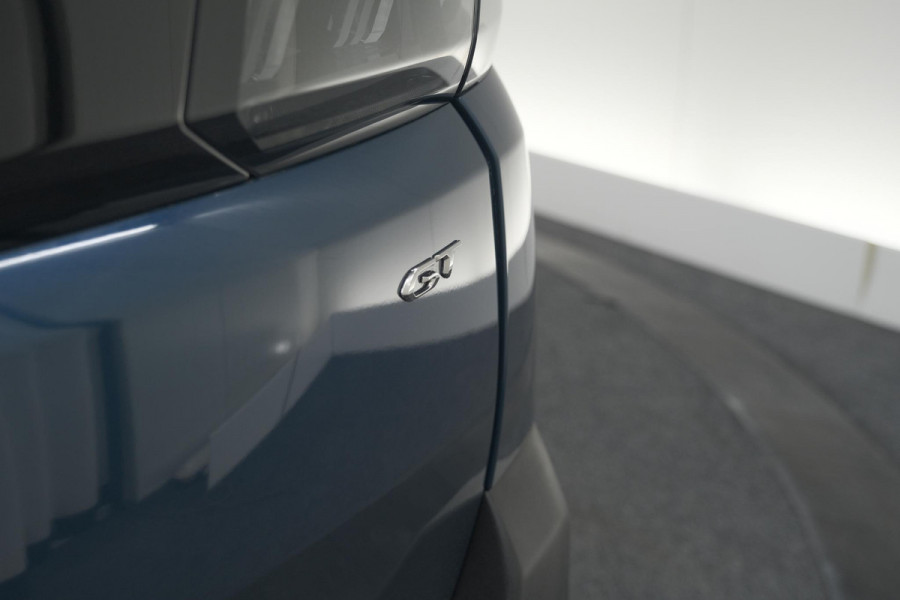 Peugeot 5008 PureTech 130 GT | Camera | Adaptieve Cruise Control | Dodehoekdetectie | Navigatie