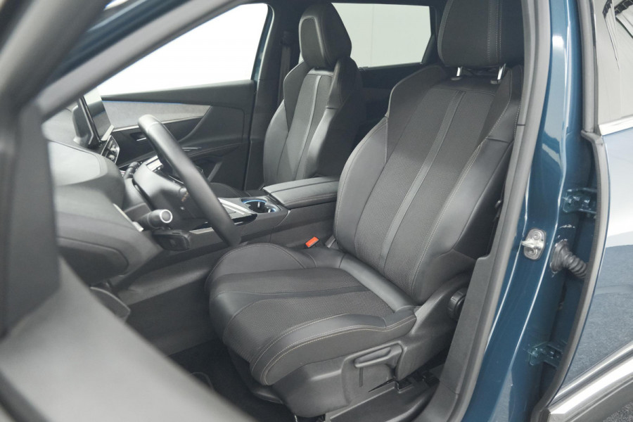 Peugeot 5008 PureTech 130 GT | Camera | Adaptieve Cruise Control | Dodehoekdetectie | Navigatie