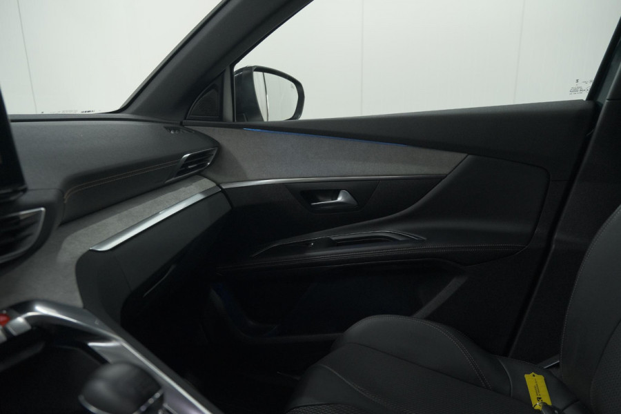 Peugeot 5008 PureTech 130 GT | Camera | Adaptieve Cruise Control | Dodehoekdetectie | Navigatie