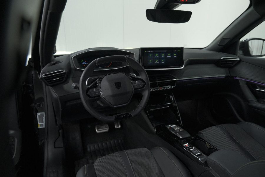 Peugeot 2008 PureTech 130 EAT8 GT | Camera | Apple Carplay | Parkeersensoren