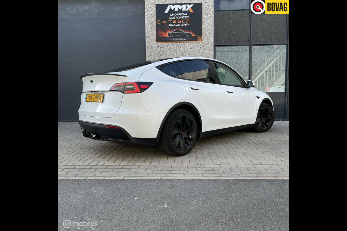 Tesla Model Y Wit 2023 TREKHAAK MMX PACK Tesla Model Y Wit 2023 TREKHAAK MMX PACK