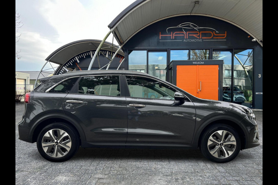Kia e-Niro DynamicLine 64 kWh 100% SOH 3-Fase Dealer Onderhouden 1e Eigenaar Rijklaarprijs!