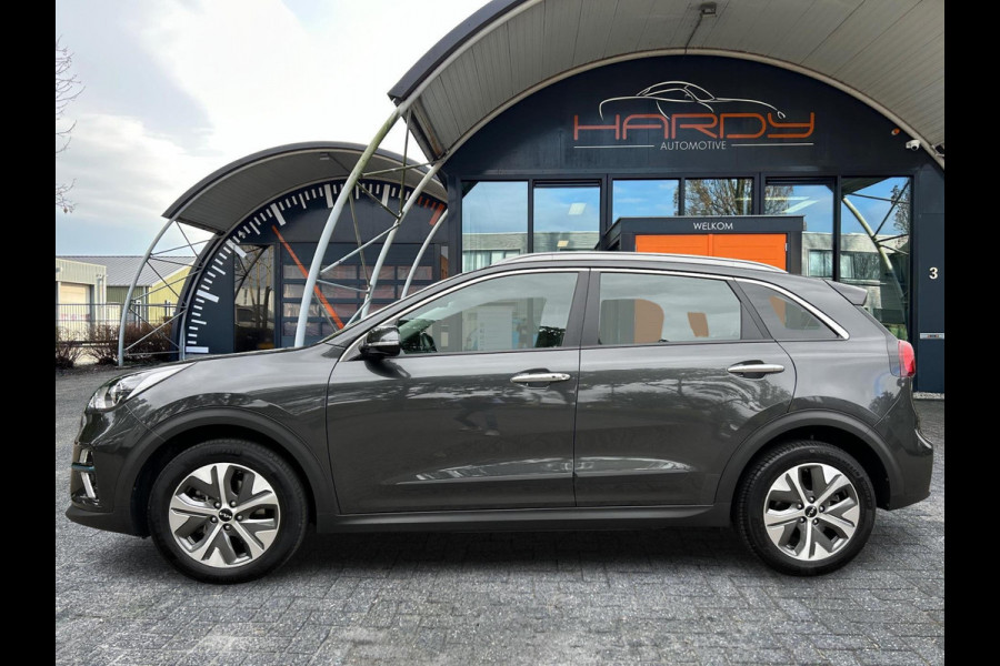 Kia e-Niro DynamicLine 64 kWh 100% SOH 3-Fase Dealer Onderhouden 1e Eigenaar Rijklaarprijs!