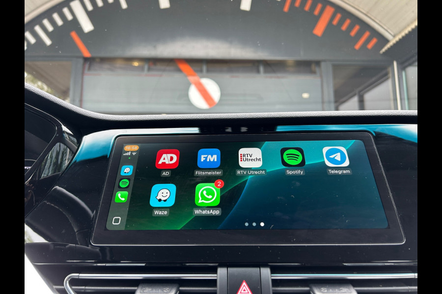 Kia e-Niro DynamicLine 64 kWh 100% SOH 3-Fase Dealer Onderhouden 1e Eigenaar Rijklaarprijs!