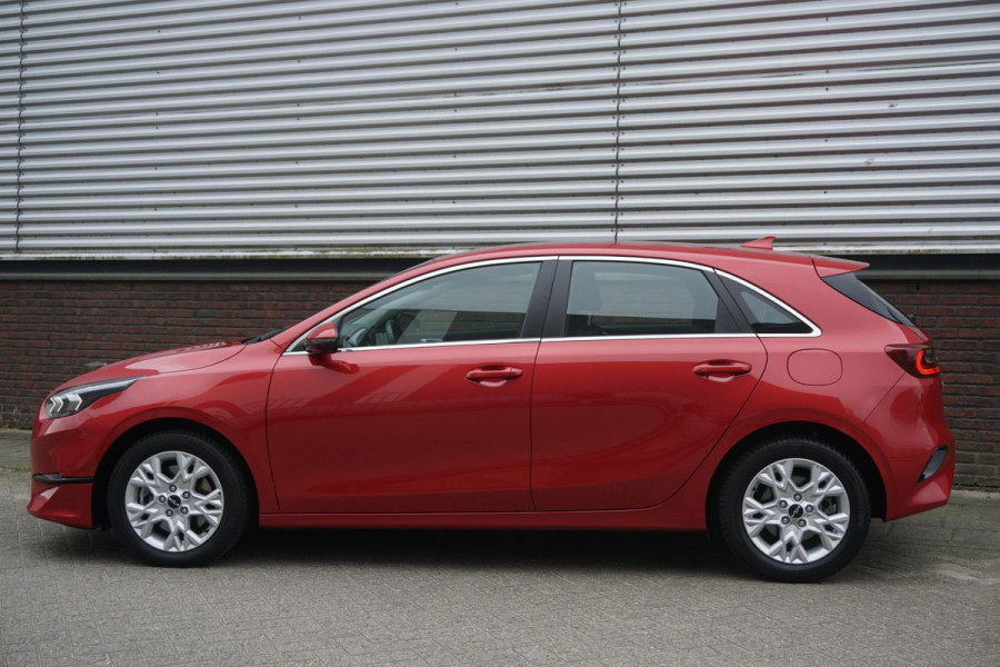 Kia Ceed 1.0 T-GDi 120PK DynamicLine/Nieuw model/ Rijklaarprijs Incl.Garantie.