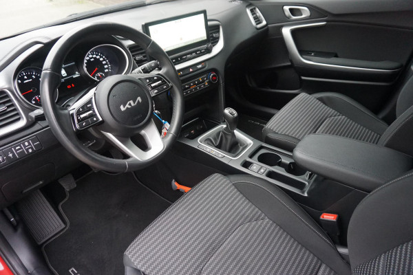 Kia Ceed 1.0 T-GDi 120PK DynamicLine/Nieuw model/ Rijklaarprijs Incl.Garantie.