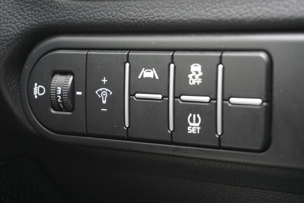 Kia Ceed 1.0 T-GDi 120PK DynamicLine/Nieuw model/ Rijklaarprijs Incl.Garantie.