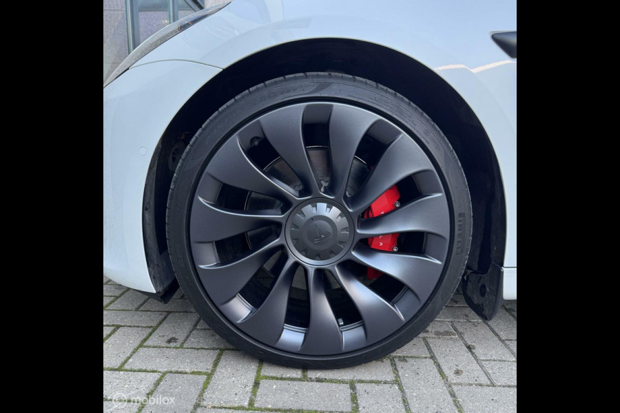 Tesla Model 3 Performance MiC AMD RYZEN MMX