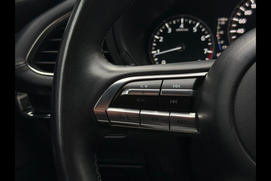 Mazda 3 2.0 e-SkyActiv-G M Hybrid 150 CarPlay HuD