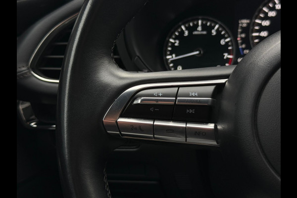 Mazda 3 2.0 e-SkyActiv-G M Hybrid 150 CarPlay HuD