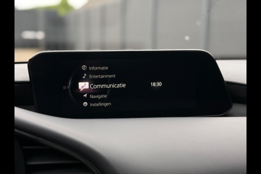 Mazda 3 2.0 e-SkyActiv-G M Hybrid 150 CarPlay HuD