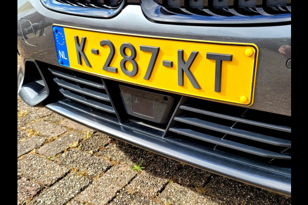 BMW 3 Serie Touring 318i Sport line, Adaptive Cruise, M-sport stuur, Carplay, Hifi, DAB, WIFI (1e eig. NL-auto BTW NAP)