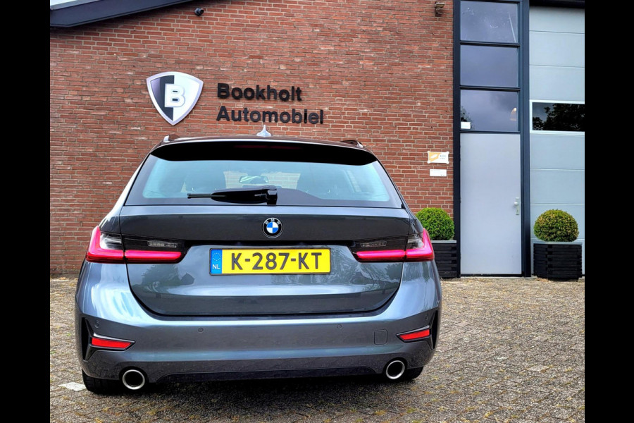 BMW 3 Serie Touring 318i Sport line, Adaptive Cruise, M-sport stuur, Carplay, Hifi, DAB, WIFI (1e eig. NL-auto BTW NAP)
