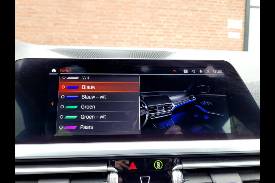 BMW 3 Serie Touring 318i Sport line, Adaptive Cruise, M-sport stuur, Carplay, Hifi, DAB, WIFI (1e eig. NL-auto BTW NAP)