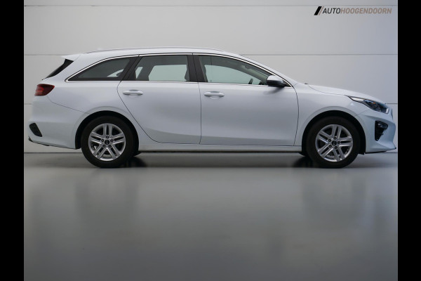 Kia Ceed Sportswagon 1.0 T-GDi DynamicLine (APPLE CARPLAY,LED VERLICHTING,CAMERA,CRUISE,COMFORT-STOELEN,LM-VELGEN,TOPCONDITIE)