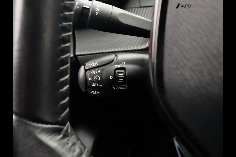 Peugeot 208 1.2 PureTech Sport (APPLE CARPLAY,NAVIGATIE,CRUISE,PARKEERSENSOREN,SPORTSTOELEN,LANE-ASSIST,NIEUWE APK,TOPCONDITIE)