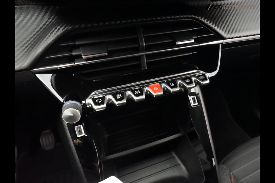 Peugeot 208 1.2 PureTech Sport (APPLE CARPLAY,NAVIGATIE,CRUISE,PARKEERSENSOREN,SPORTSTOELEN,LANE-ASSIST,NIEUWE APK,TOPCONDITIE)