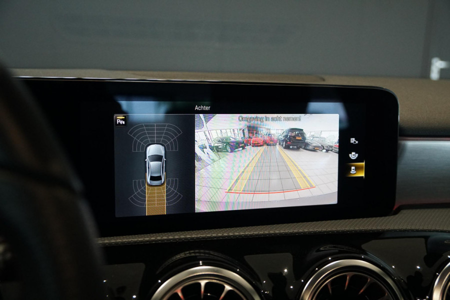 Mercedes-Benz A-Klasse 200 Business Solution AMG 163PK + PANORAMA / MATRIX