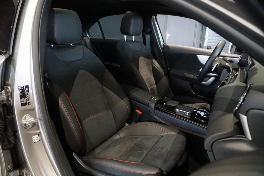 Mercedes-Benz A-Klasse 200 Business Solution AMG 163PK + PANORAMA / MATRIX