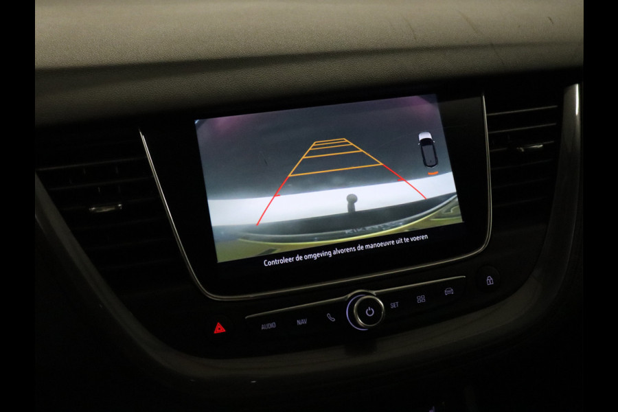 Opel Grandland X 1.2 Turbo Business Executive [TREKHAAK, APPLE CARPLAY, ANDROID, CAMERA, STUUR VERWARMD, LANE ASSIST, NIEUWSTAAT]