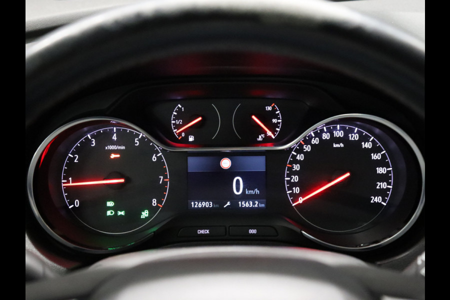 Opel Grandland X 1.2 Turbo Business Executive [TREKHAAK, APPLE CARPLAY, ANDROID, CAMERA, STUUR VERWARMD, LANE ASSIST, NIEUWSTAAT]