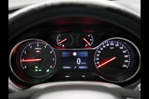 Opel Grandland X 1.2 Turbo Business Executive [TREKHAAK, APPLE CARPLAY, ANDROID, CAMERA, STUUR VERWARMD, LANE ASSIST, NIEUWSTAAT]