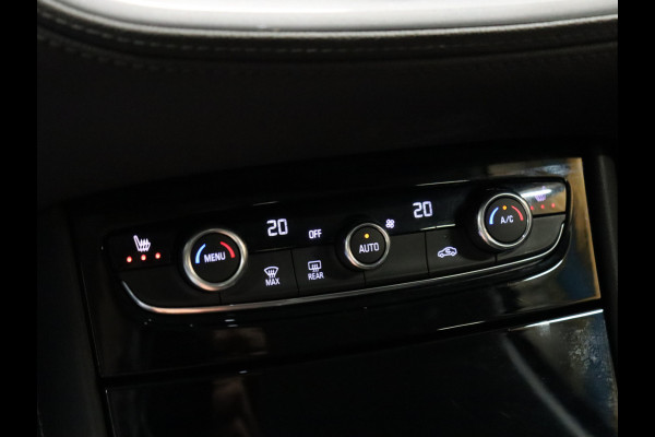 Opel Grandland X 1.2 Turbo Business Executive [TREKHAAK, APPLE CARPLAY, ANDROID, CAMERA, STUUR VERWARMD, LANE ASSIST, NIEUWSTAAT]