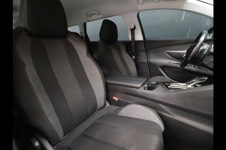 Peugeot 5008 1.2 PureTech Blue Lease Executive 7P [AFNEEMBARE TREKHAAK, APPLE CARPLAY, ADROID, CLIMATE, NAVIGATIE, CRUISE, NIEUWSTAAT]