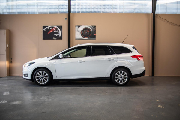 Ford FOCUS Wagon 1.0 Titanium apple carplay bovag garantie