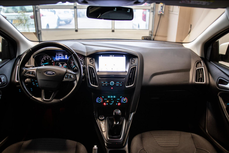 Ford FOCUS Wagon 1.0 Titanium apple carplay bovag garantie