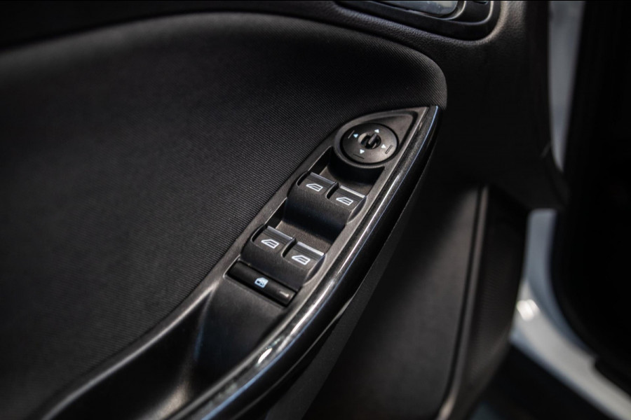 Ford FOCUS Wagon 1.0 Titanium apple carplay bovag garantie
