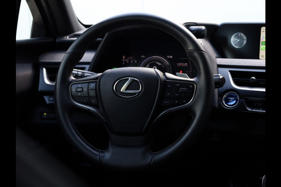 Lexus UX 300e Business 54 kWh | Leder | Stoelverwarming | Pdc